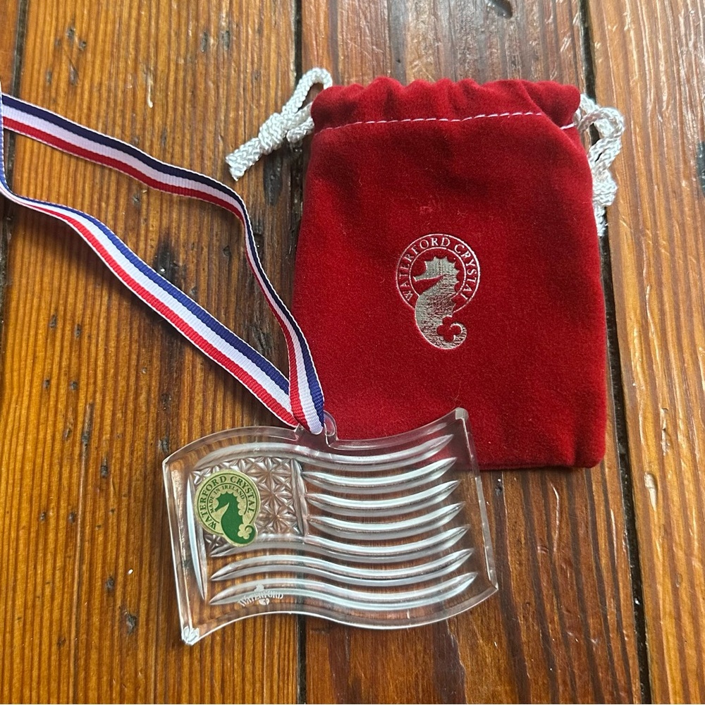 NWT Vintage 90s Waterford Crystal American Flag Ornament